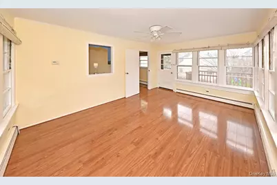 160 E Willow Tree Road, Spring Valley, NY 10977 - Photo 15