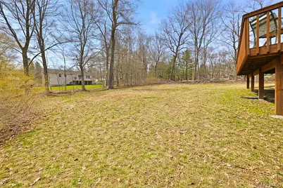 160 E Willow Tree Road, Spring Valley, NY 10977 - Photo 23