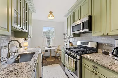 35-05 167th Street #1, Flushing, NY 11358 - Photo 7