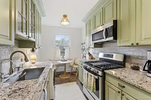 35-05 167th St, Flushing, NY 11358 - Photo 7