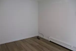 39 Split Cedar Dr, Islandia, NY 11749 - Photo 19