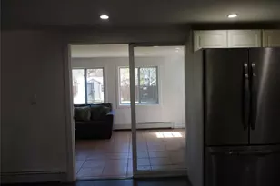 39 Split Cedar Dr, Islandia, NY 11749 - Photo 13