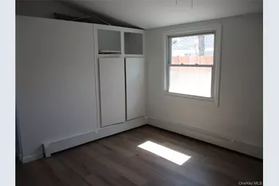 39 Split Cedar Drive, Islandia, NY 11749 - Photo 21