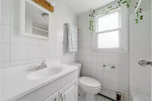 15 Newport Ave, Selden, NY 11784 - Photo 27