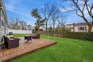 15 Newport Ave, Selden, NY 11784 - Photo 33