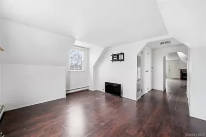 15 Newport Avenue, Selden, NY 11784 - Photo 23