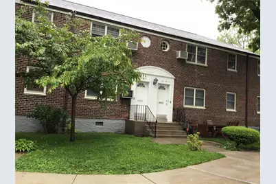 60-39 251st Street #2nd Fl, Little Neck, NY 11362 - Photo 3