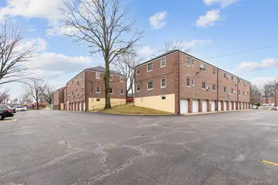 60-39 251st Street #2nd Fl, Little Neck, NY 11362 - Photo 21