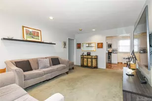 60-39 251st St, Little Neck, NY 11362 - Photo 5