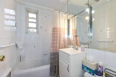 60-39 251st Street #2nd Fl, Little Neck, NY 11362 - Photo 17