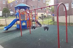 60-39 251st St, Little Neck, NY 11362 - Photo 23