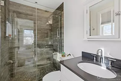 134A Montauk Highway, Westhampton, NY 11977 - Photo 13