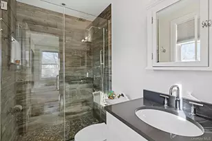 134A Montauk Hwy, Westhampton, NY 11977 - Photo 13