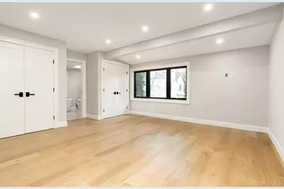 120 Baker Hill Road, Great Neck, NY 11023 - Photo 13