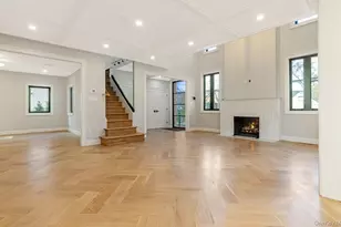 120 Baker Hill Rd, Great Neck, NY 11023 - Photo 9