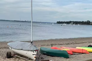 18 Robin Way, Great Neck, NY 11021 - Photo 27