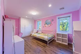 18 Robin Way, Great Neck, NY 11021 - Photo 17