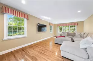 103 Bradley Ave, White Plains, NY 10607 - Photo 11
