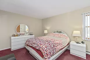 191 Hawthorne St, Mastic, NY 11950 - Photo 7