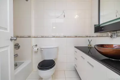 8375 117th Street #6F, Kew Gardens, NY 11418 - Photo 15