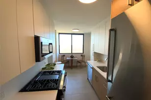 271-10 Grand Central Pkwy, Floral Park, NY 11005 - Photo 9