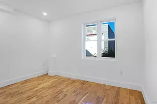 1011 E 221st St, Bronx, NY 10469 - Photo 9