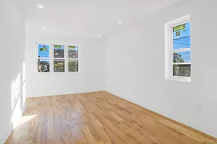 1011 E 221st St, Bronx, NY 10469 - Photo 13