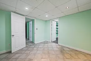 317 Centre Ave, Lindenhurst, NY 11757 - Photo 43