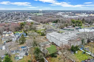 317 Centre Ave, Lindenhurst, NY 11757 - Photo 21