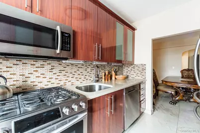 1625 E 13th Street #5H, Brooklyn, NY 11229 - Photo 11