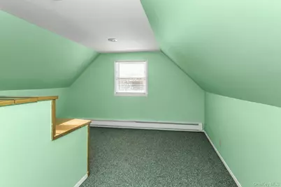 247 Knollwood Lane, Seaford, NY 11783 - Photo 17