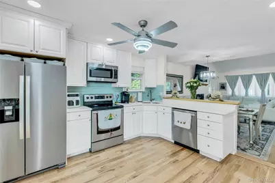 35 Grant Boulevard, Hampton Bays, NY 11946 - Photo 11