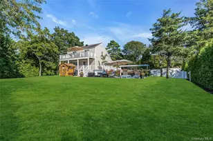 35 Grant Blvd, Hampton Bays, NY 11946 - Photo 27