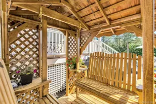 35 Grant Blvd, Hampton Bays, NY 11946 - Photo 27