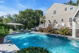 35 Grant Blvd, Hampton Bays, NY 11946 - Photo 31