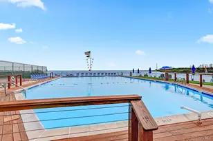 228 Mariners Way, Copiague, NY 11726 - Photo 13