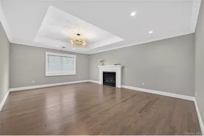 208 Cow Neck Road, Port Washington, NY 11050 - Photo 15