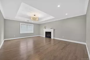 208 Cow Neck Rd, Port Washington, NY 11050 - Photo 17
