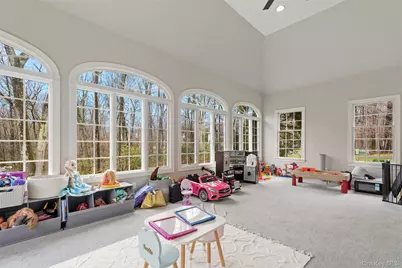 31 Split Rock Road, Pound Ridge, NY 10576 - Photo 13