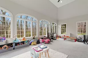 31 Split Rock Rd, Pound Ridge, NY 10576 - Photo 13