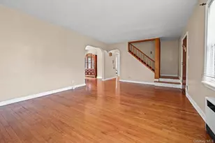 544 Birch St, West Hempstead, NY 11552 - Photo 5