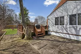 544 Birch St, West Hempstead, NY 11552 - Photo 37
