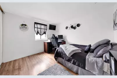 15 Birchwood Road, Medford, NY 11763 - Photo 19