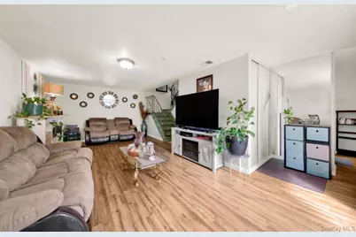 15 Birchwood Road, Medford, NY 11763 - Photo 3