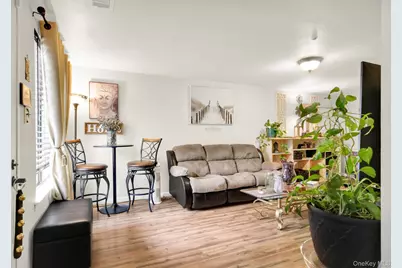 15 Birchwood Road, Medford, NY 11763 - Photo 9