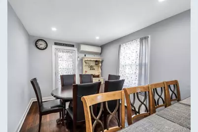 2478 Loft Avenue, Baldwin, NY 11510 - Photo 9