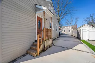 2478 Loft Ave, Baldwin, NY 11510 - Photo 17