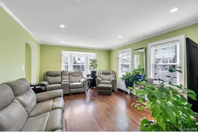 2478 Loft Avenue, Baldwin, NY 11510 - Photo 13