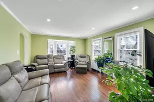 2478 Loft Ave, Baldwin, NY 11510 - Photo 13