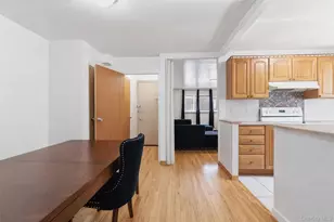 1677 Unionport Rd, Bronx, NY 10462 - Photo 3